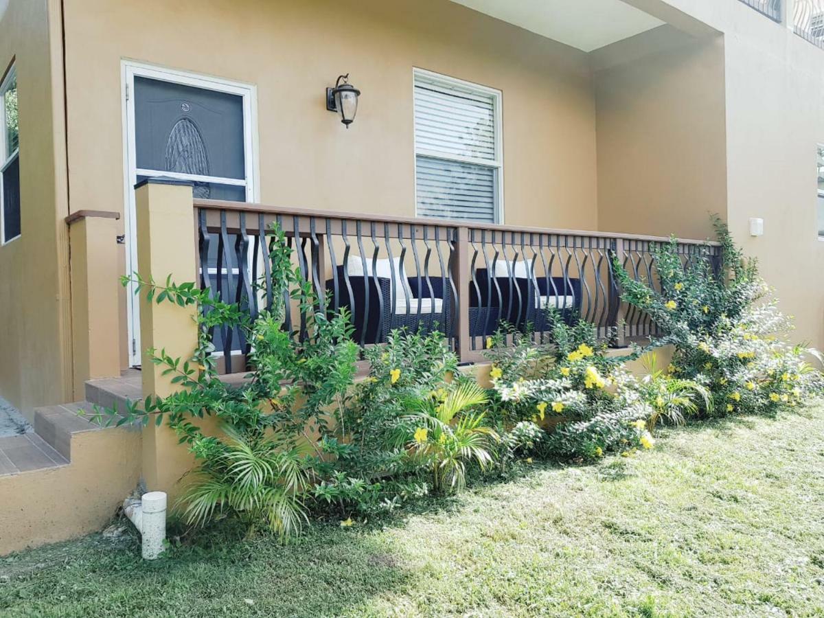 Keep Cool Guesthouse Gros Islet Ngoại thất bức ảnh
